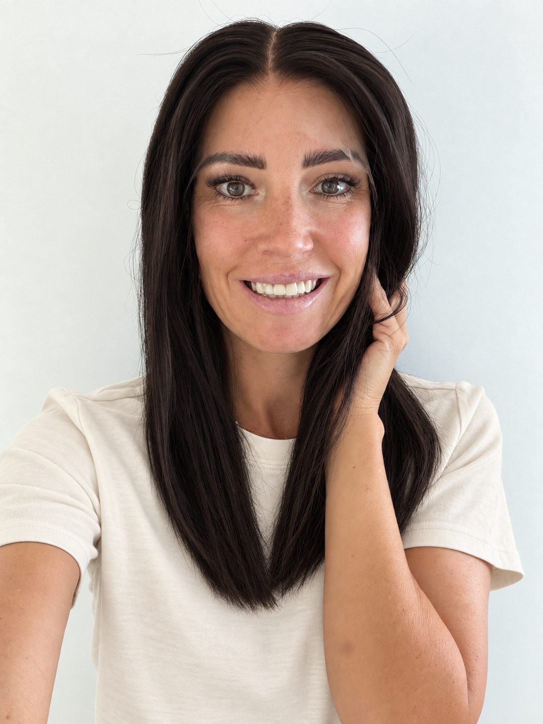 Espresso 16-inch layered straight wig in dark brown, front view