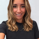 Golden Honey 14-inch wavy wig in golden blonde balayage, front view