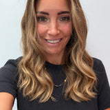 Golden Honey 16-inch wavy wig in golden blonde balayage, front view