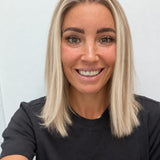 Vanilla Sand 14-inch blunt bob wig in rooted beige blonde, front view